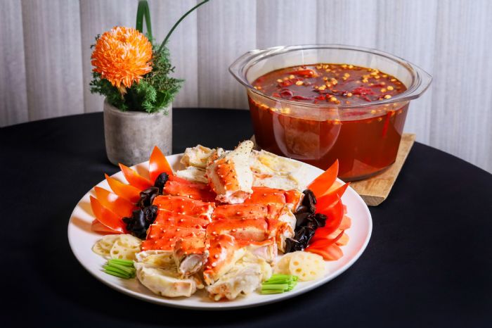 高雄萬豪酒店「秋日感蟹季」皇豪中餐廳粵式經典、京翠港式飲茶道地港味，演繹極鮮秋蟹盛宴